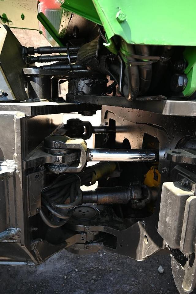 Thumbnail image John Deere 748GIII 28