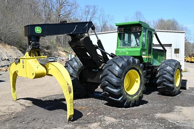 Thumbnail image John Deere 748GIII 5
