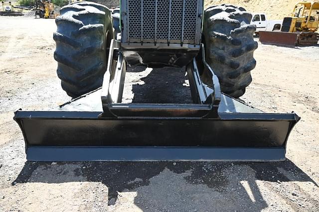 Thumbnail image John Deere 748GIII 52