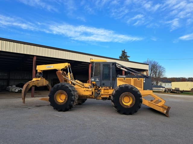 Image of John Deere 748GIII equipment image 2