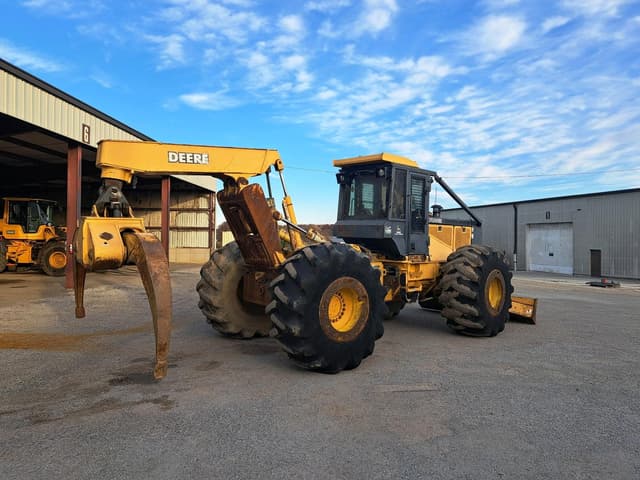 Image of John Deere 748GIII equipment image 3