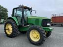 2006 John Deere 7520 Image