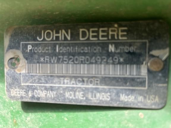 Image of John Deere 7520 equipment image 3