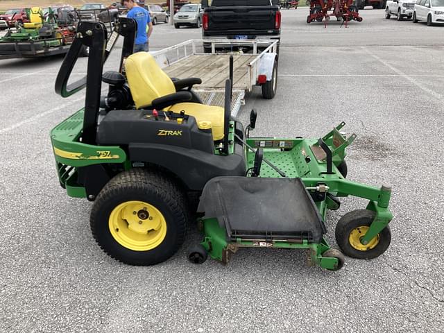 Image of John Deere 757 equipment image 1