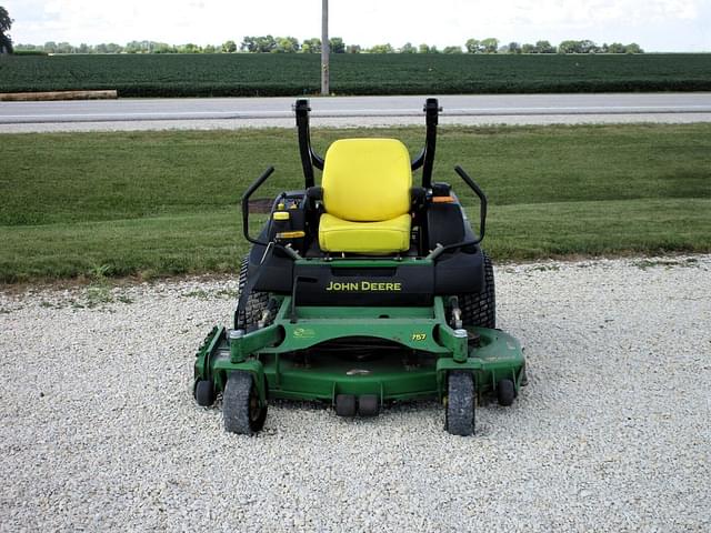 Image of John Deere 757 equipment image 1
