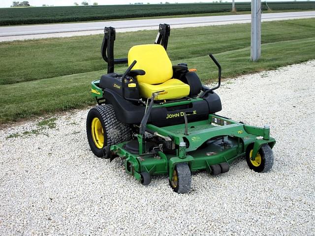Image of John Deere 757 equipment image 2