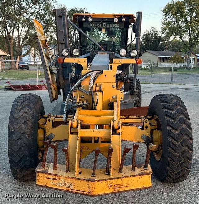 Image of John Deere 770D equipment image 1