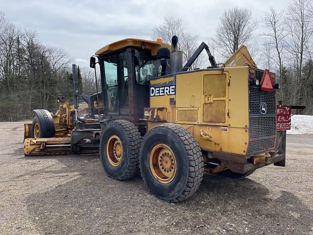 Image of John Deere 770D equipment image 2