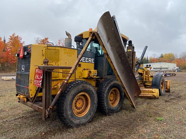 Image of John Deere 770D equipment image 4