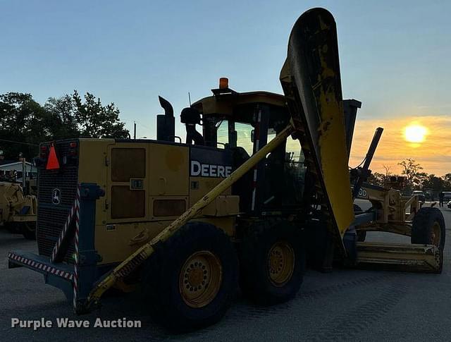 Image of John Deere 770D equipment image 4