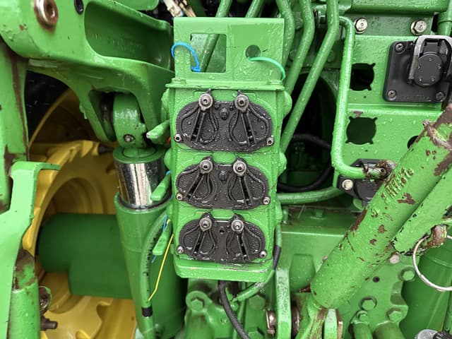 Image of John Deere 7730 equipment image 4