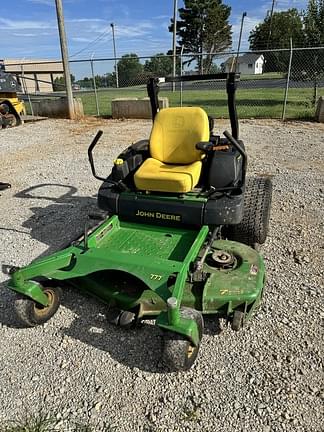 Image of John Deere 777 equipment image 1