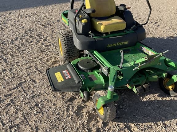 Image of John Deere 777 equipment image 3