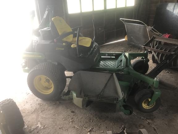Image of John Deere 777 equipment image 1