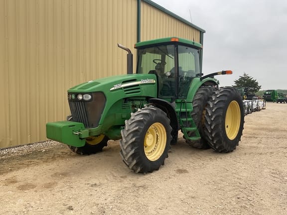 Main image John Deere 7820
