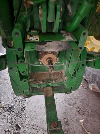 Image of John Deere 7820 equipment image 3