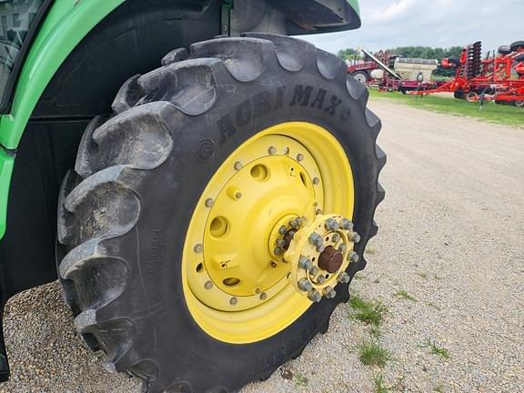 Image of John Deere 7820 equipment image 3