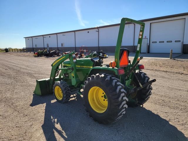 Image of John Deere 790 equipment image 3