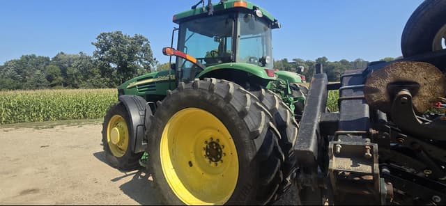 Image of John Deere 7920 equipment image 4