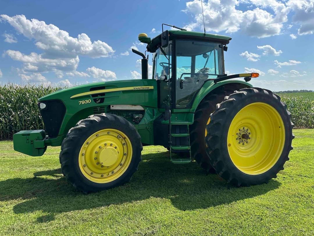 Image of John Deere 7930 Primary image