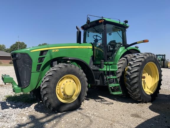 Image of John Deere 8130 equipment image 1