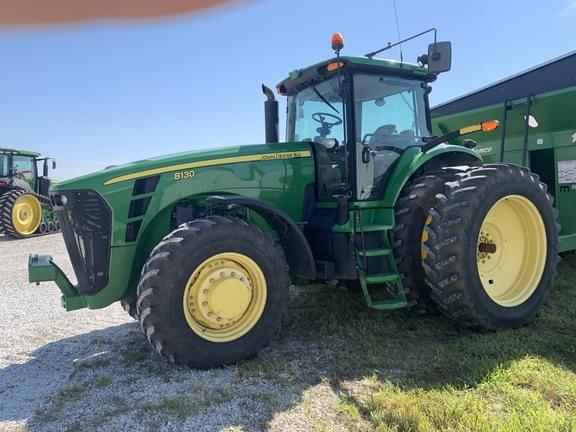 Image of John Deere 8130 equipment image 1