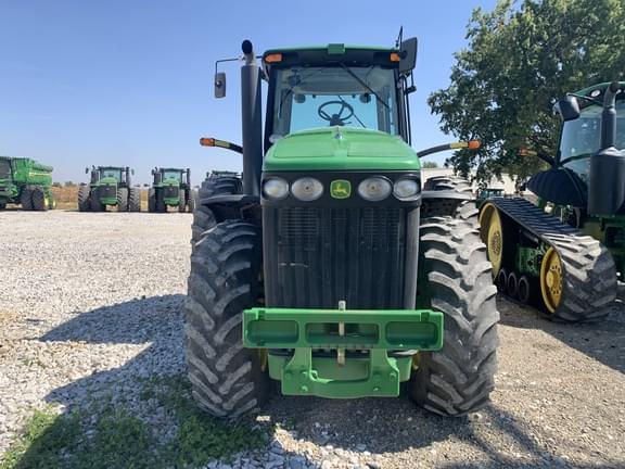 Image of John Deere 8130 equipment image 2