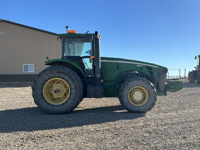 Image of John Deere 8130 equipment image 1