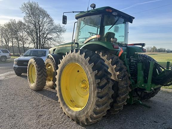 Image of John Deere 8130 equipment image 1
