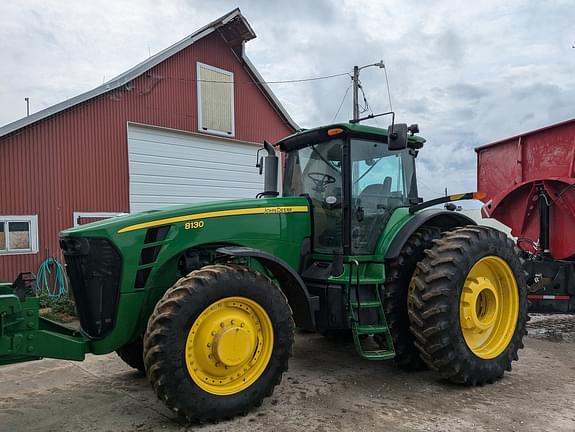 Image of John Deere 8130 equipment image 1