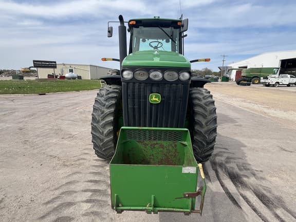 Image of John Deere 8130 equipment image 1