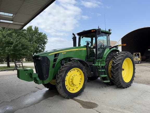 2006 John Deere 8130 Equipment Image0
