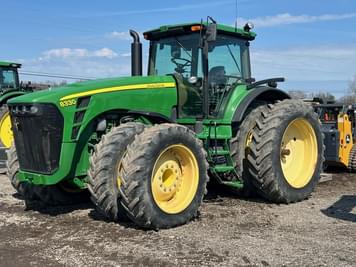 Main image John Deere 8330