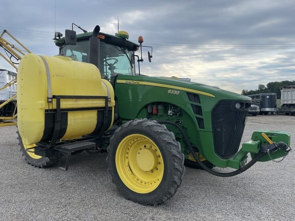 Main image John Deere 8330