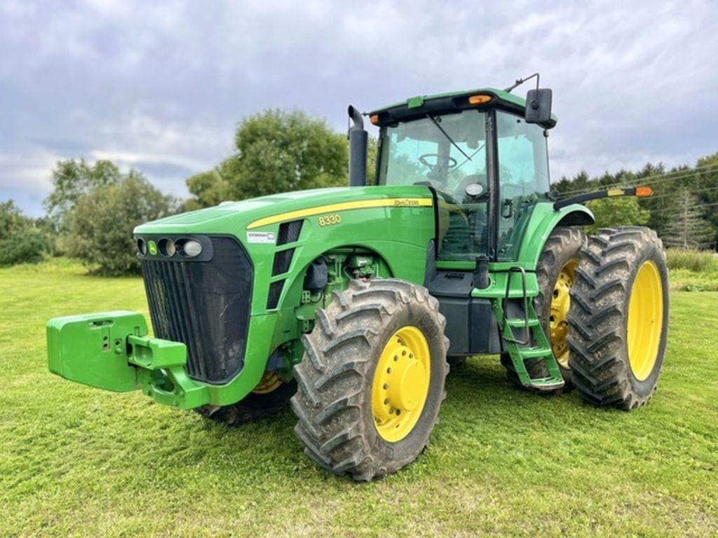 Image of John Deere 8330 Primary image
