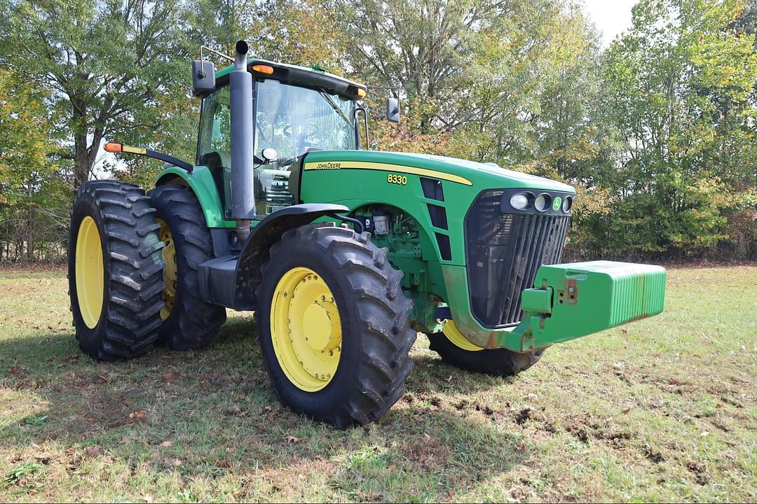 Image of John Deere 8330 Primary image