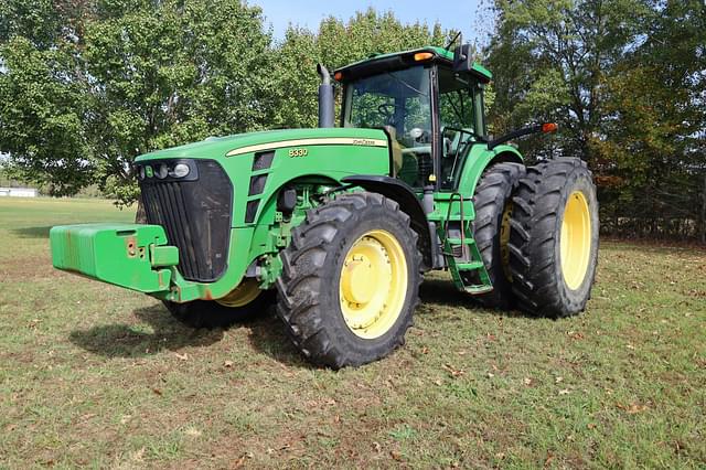 Image of John Deere 8330 equipment image 2