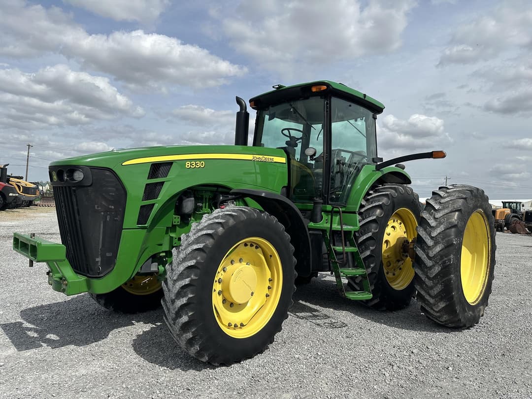 Image of John Deere 8330 Primary image