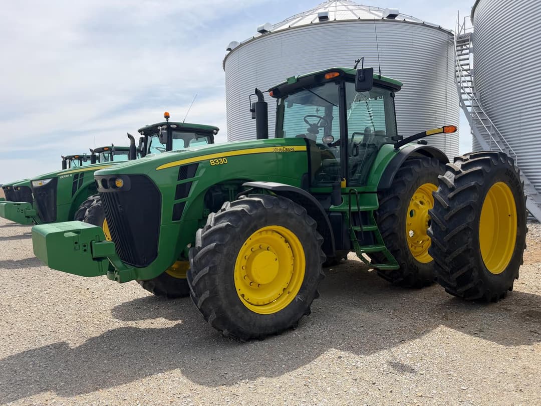 Image of John Deere 8330 Primary image