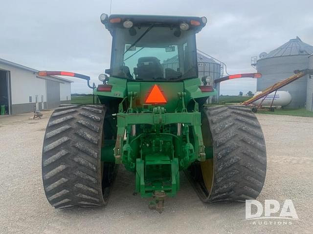 Image of John Deere 8330T equipment image 2