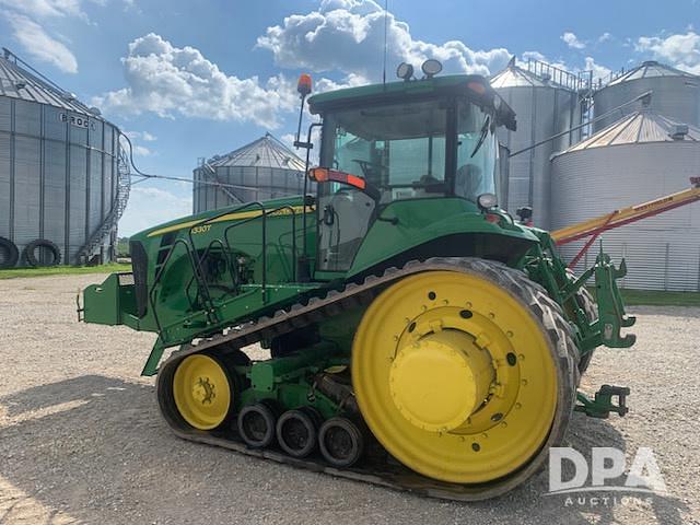 Image of John Deere 8330T equipment image 3
