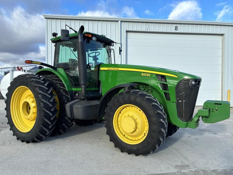Main image John Deere 8430
