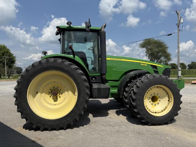 Image of John Deere 8430 equipment image 2
