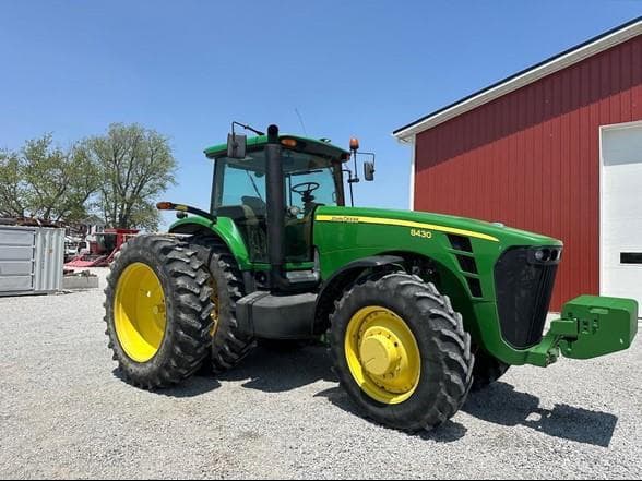 Image of John Deere 8430 equipment image 1
