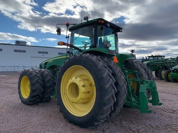 Image of John Deere 8530 equipment image 3