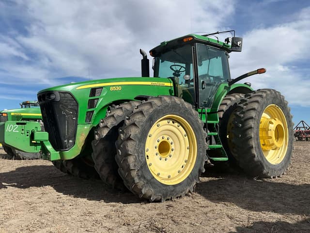 Image of John Deere 8530 equipment image 3