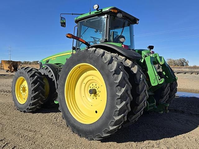 Image of John Deere 8530 equipment image 4