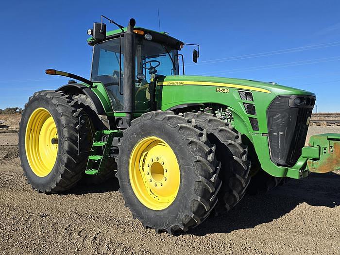 Image of John Deere 8530 Primary image