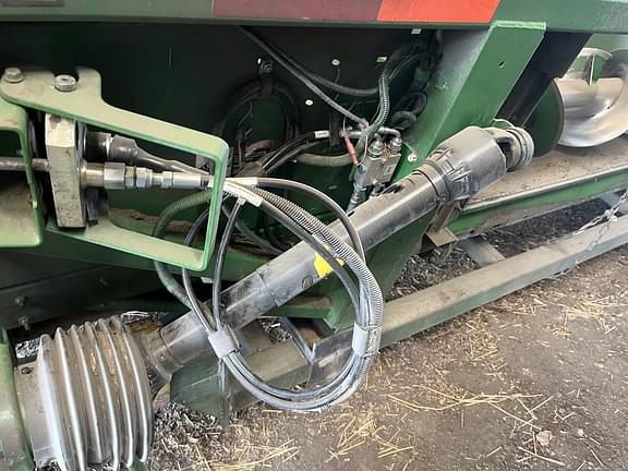 Image of John Deere 893 equipment image 2