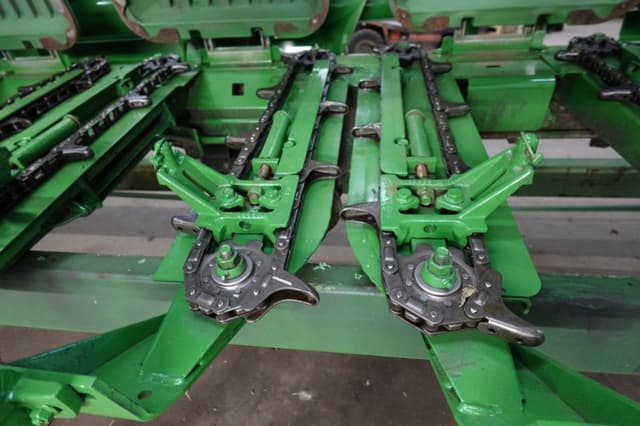 Image of John Deere 893 equipment image 3